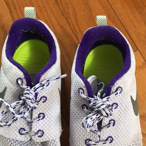 Nike Roshe Run Purple Mesh - Picture 7 of 8